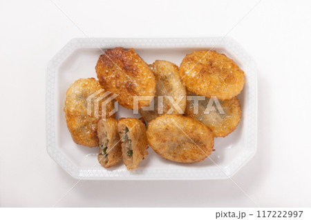 揚げ ニラ饅頭 揚げ ニラ饅頭 117222997