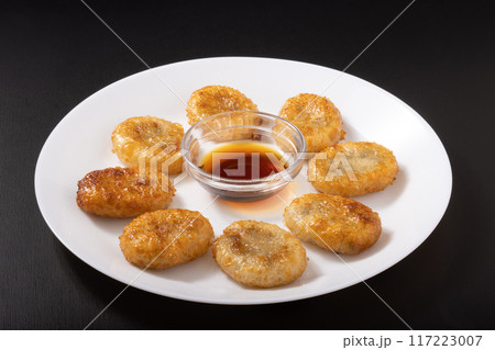 揚げ　ニラ饅頭 117223007