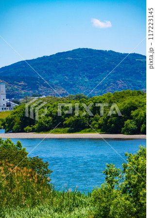【京都風景】宇治川の緩やかな流れ(観月橋から宇治橋まで) 【京都風景】宇治川の緩やかな流れ(観月橋から宇治橋まで) 117223145