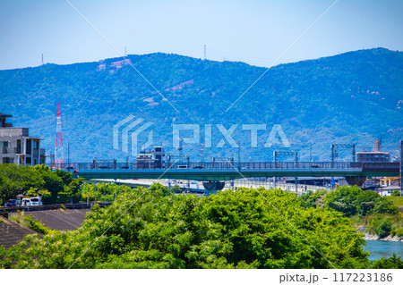 【京都風景】宇治川の緩やかな流れ(観月橋から宇治橋まで) 【京都風景】宇治川の緩やかな流れ(観月橋から宇治橋まで) 117223186