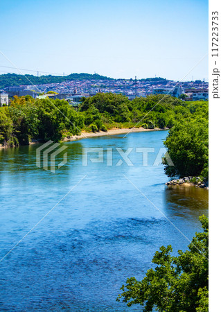 【京都風景】宇治川の緩やかな流れ(観月橋から宇治橋まで) 【京都風景】宇治川の緩やかな流れ(観月橋から宇治橋まで) 117223733