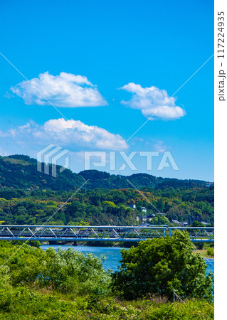 【京都風景】宇治川の緩やかな流れ（観月橋から宇治橋まで） 117224935