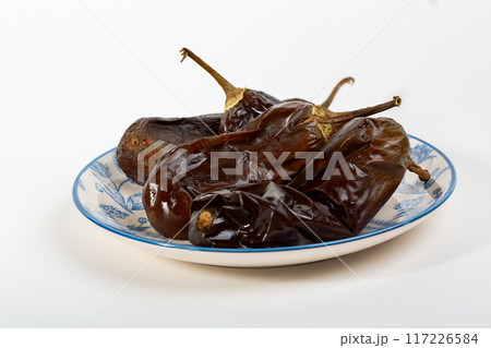 Baked eggplant for salad. 117226584