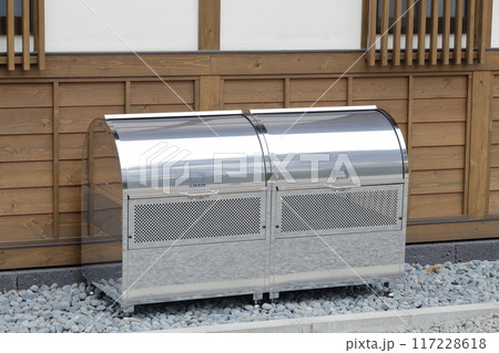 ゴミ集積庫、ダストボックス 117228618
