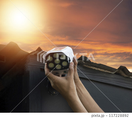Solar energy lamps, clean energy, reduce global warming. 117228892