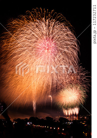 戸田橋花火大会・いたばし花火大会のスターマイン 117232711
