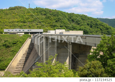 苫田ダム 117234525