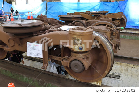 新京成車両基地くぬぎ山　空気ばね　千葉県鎌ケ谷市くぬぎ山 117235502