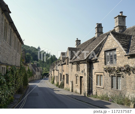 イギリスコツウォルズ美観地区と可愛い歴史建造物 イギリスコツウォルズ美観地区と可愛い歴史建造物 117237587