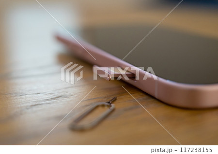 スマホのsim交換 117238155