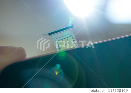 スマホのnanoSIMカード 117238169