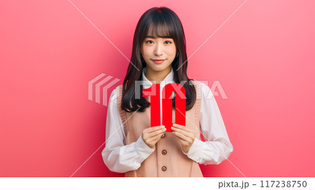 「10」を持つ女性 「10」を持つ女性 117238750