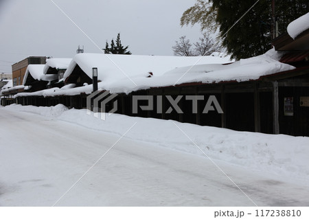 冬のこみせ通りの風景_青森県 冬のこみせ通りの風景_青森県 117238810