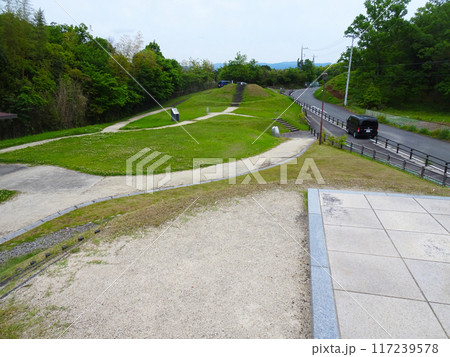 向山古墳群公園（静岡県三島市谷田） 117239578
