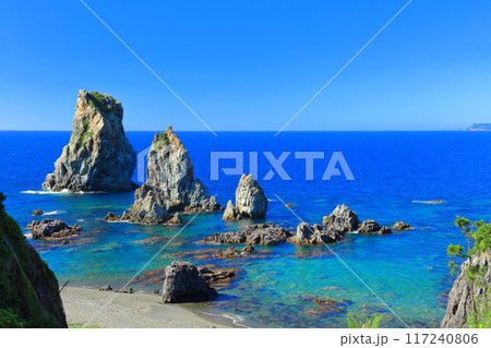 【山口県】快晴の青海島の海上アルプス 117240806