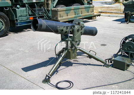 展示される陸上自衛隊の対戦車ミサイル 117241844
