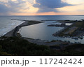 飯岡漁港の夕景02 117242424