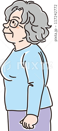 色々な年代の人物_横向き_キリッと上を見上げる_高齢女性_おばあちゃん_70代_80代 117242772