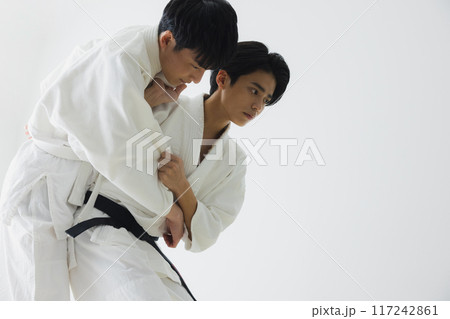 道着の男性　　 117242861