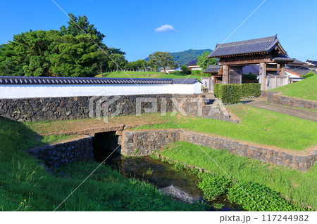 【山口県】晴天の萩城下町（北の総門） 117244982