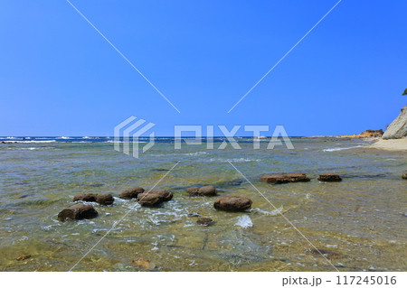 【島根県】快晴の石見畳ヶ浦 【島根県】快晴の石見畳ヶ浦 117245016