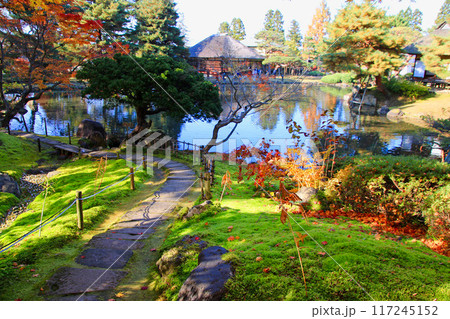 秋の御薬園・国指定名勝（福島県・会津若松市） 117245152