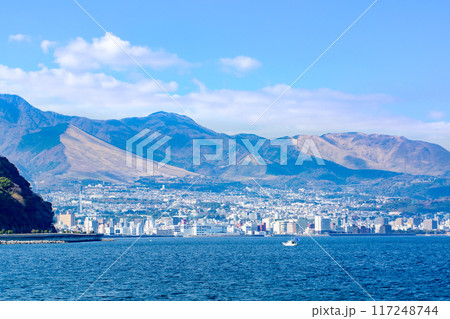 別府湾と別府街並 117248744