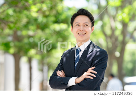 ビジネスマン ミドル男性 ポートレート ビジネスマン ミドル男性 ポートレート 117249356