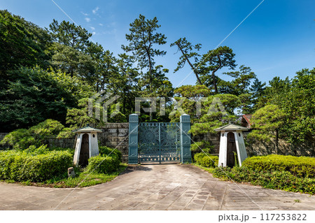 静岡県沼津市にある御用邸記念公園の正門 117253822