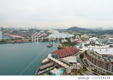 シンガポール、セントーサ島とブラニ島 117254159