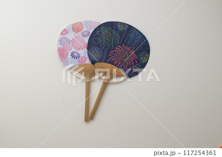 Japanese round fans. Japanese round fans. 117254361