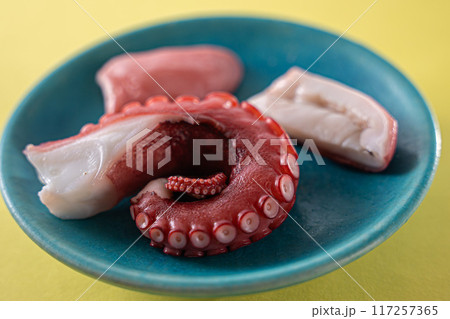 茹でたタコ 茹でたタコ 117257365