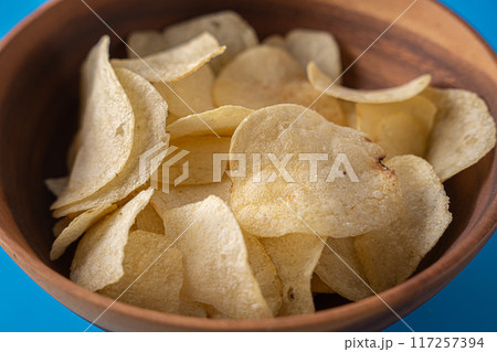 ポテトチップス ポテトチップス 117257394