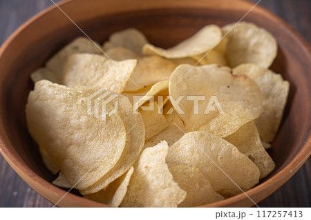 ポテトチップス 117257413