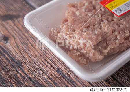 鶏肉 117257845