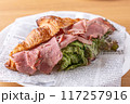 おいしいローストビーフサンド　 117257916