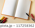 ノートとペン 117258362