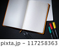 ノートとペン 117258363