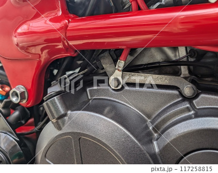 クランクケースのアーシング 117258815