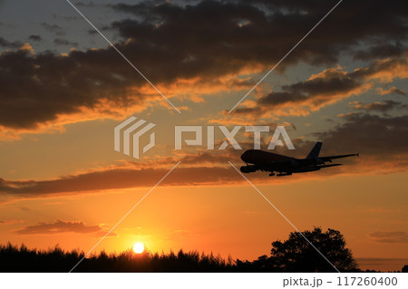 美しい朝焼け空 美しい朝焼け空 117260400