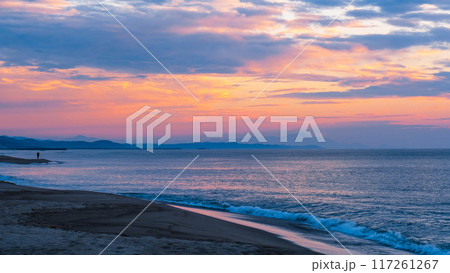 夕暮れの海 夕暮れの海 117261267