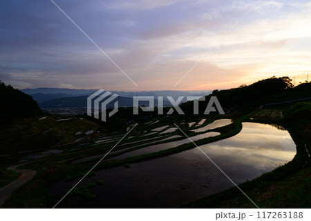 田園風景　稲倉の棚田 117263188