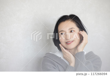 50代女性ビューティーポートレート 50代女性ビューティーポートレート 117266094