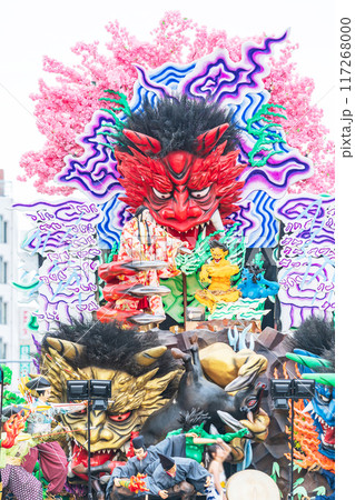 「青森県」豪華絢爛な山車の競演　八戸三社大祭・夏 117268000