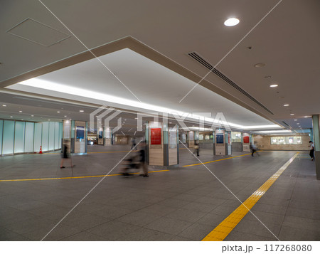 東京都市風景 都心の地下連絡通路 東京都市風景 都心の地下連絡通路 117268080
