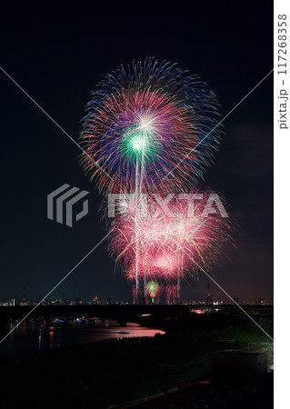 20234.08.3 戸田橋花火大会　いたばし花火大会　荒川放水路通水100周年記念 117268358