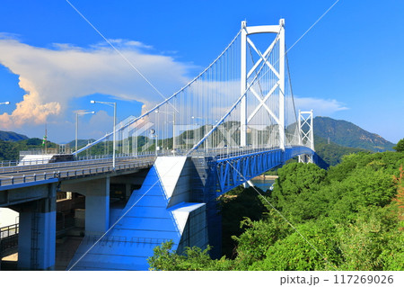 【広島県】晴天の因島大橋(しまなみ海道) 【広島県】晴天の因島大橋(しまなみ海道) 117269026