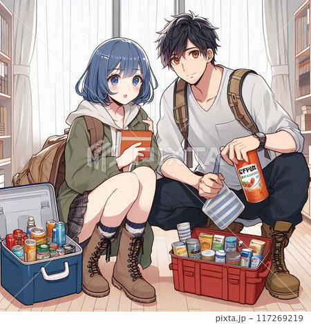 災害時に備え避難の訓練をしている夫婦 117269219