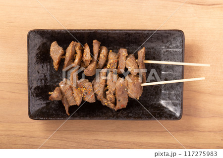 牛タン串（味噌漬け焼き） 117275983