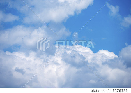夏の空 青空 晴れ 8月 空素材 夏の空 青空 晴れ 8月 空素材 117276521